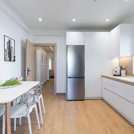 Livia - Palazzo Di Meteora アパート カランバカ